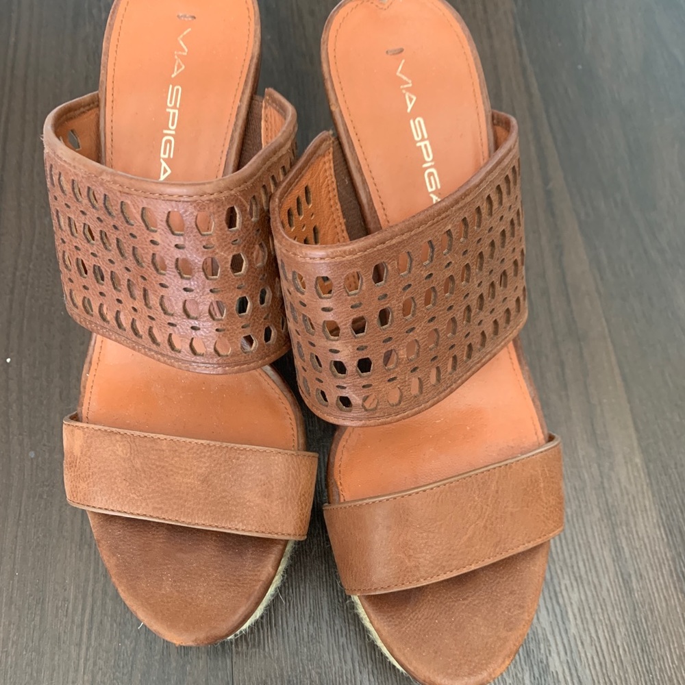 Via Spiga brown wedges!